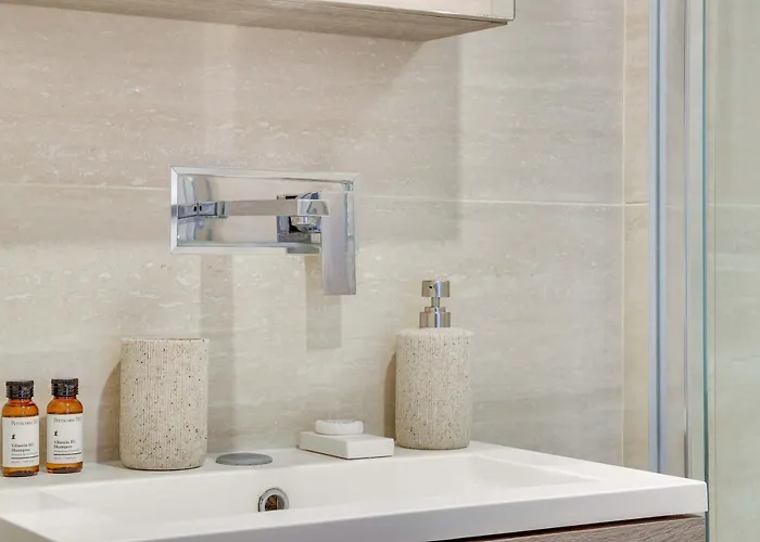 Historical In The Heart Of - 2 Apartamento